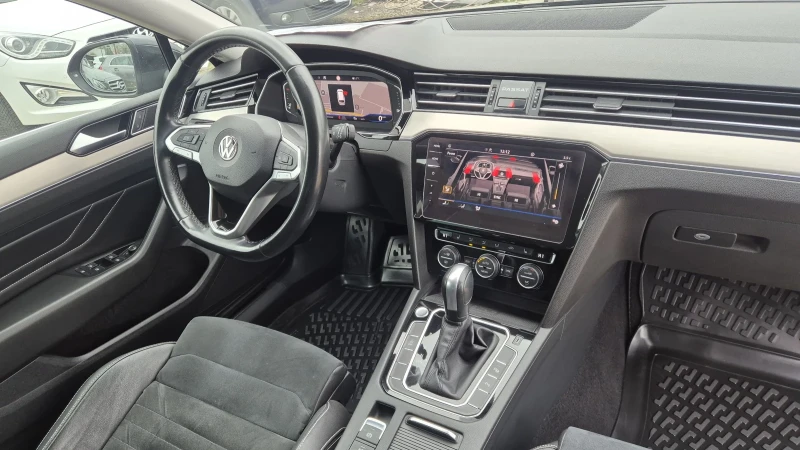 VW Passat 2.0 DIGITAL FULL LED ЛИЗИНГ ВИДЕО , снимка 11 - Автомобили и джипове - 53182084