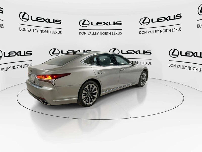 Lexus LS 500 * CARFAX * БЕЗ ПЪРВОНАЧАЛНА ВНОСКА, снимка 8 - Автомобили и джипове - 53183129