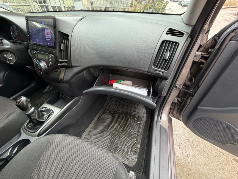 Hyundai I30 Carplay/Climatronic/LED/Djanti, снимка 12 - Автомобили и джипове - 53391003