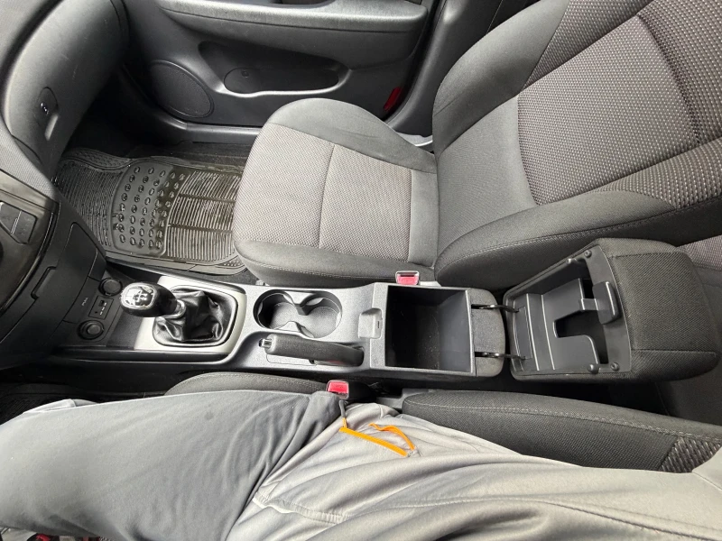 Hyundai I30 Carplay/Climatronic/LED/Djanti, снимка 8 - Автомобили и джипове - 53391003