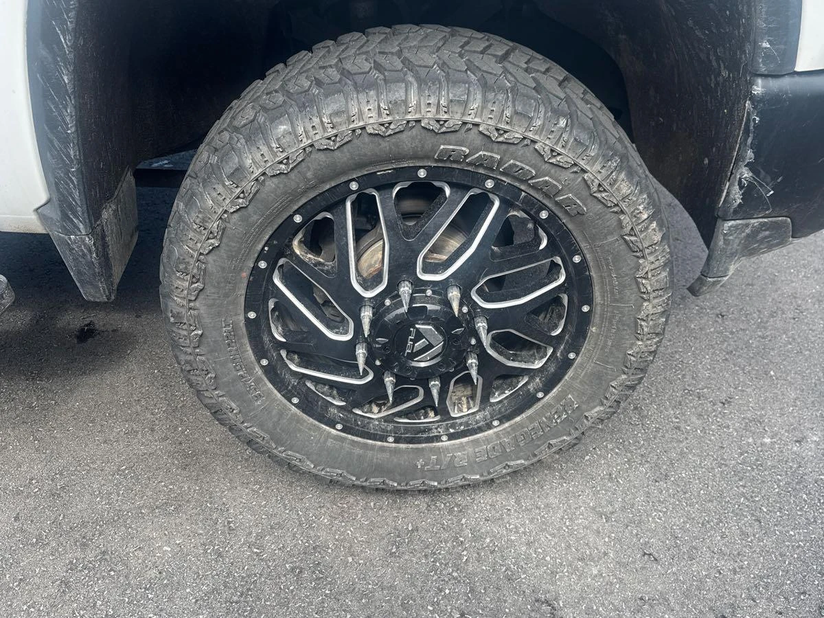 Chevrolet Silverado * 3500HD * Crew Cab Work Truck * * АвтоКредит - изображение 6