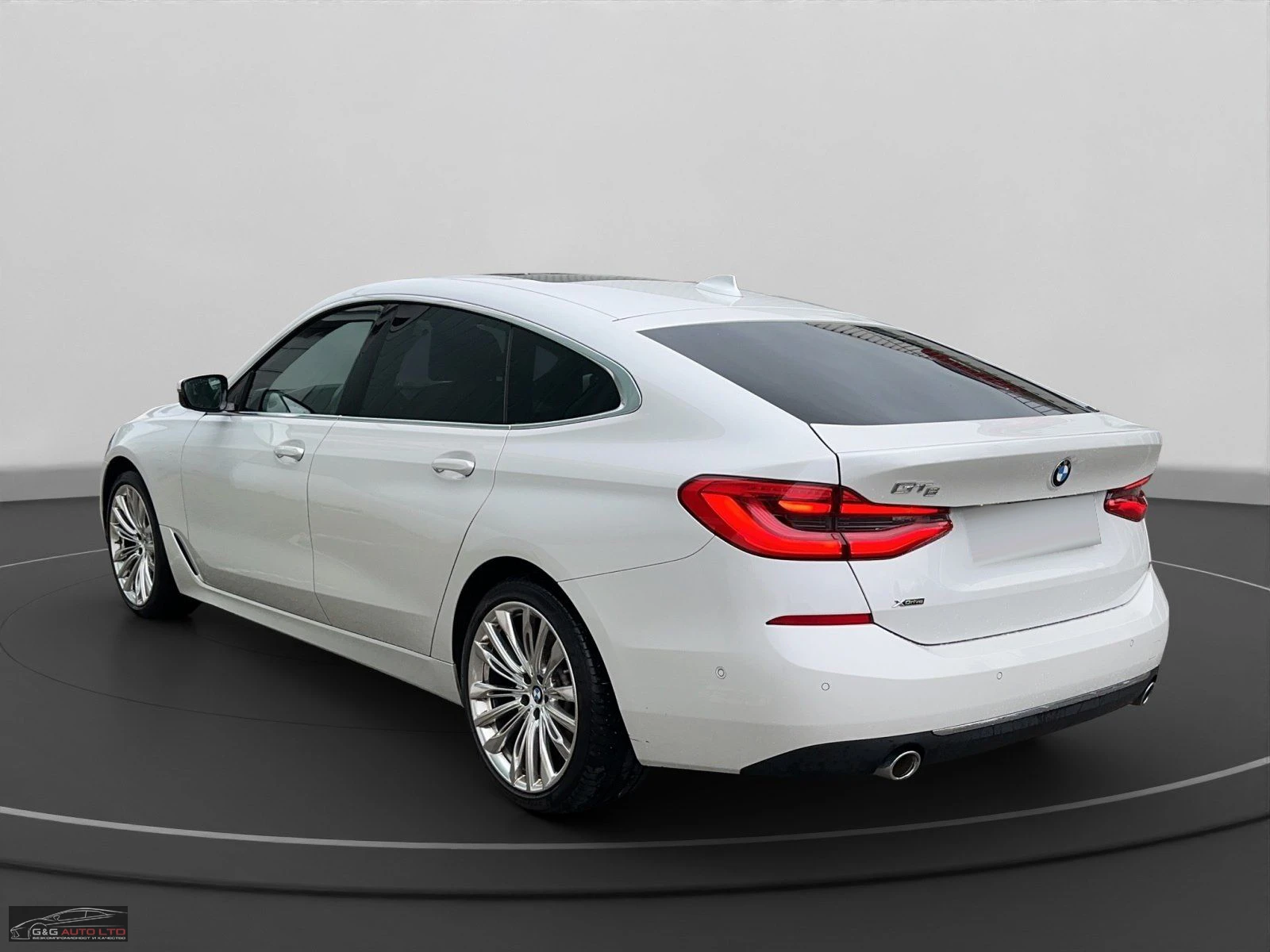 BMW 6 GT 30d/xDRIVE/265HP/NAVI/HUD/PANO/AMBI/DIGITAL/370v - изображение 4