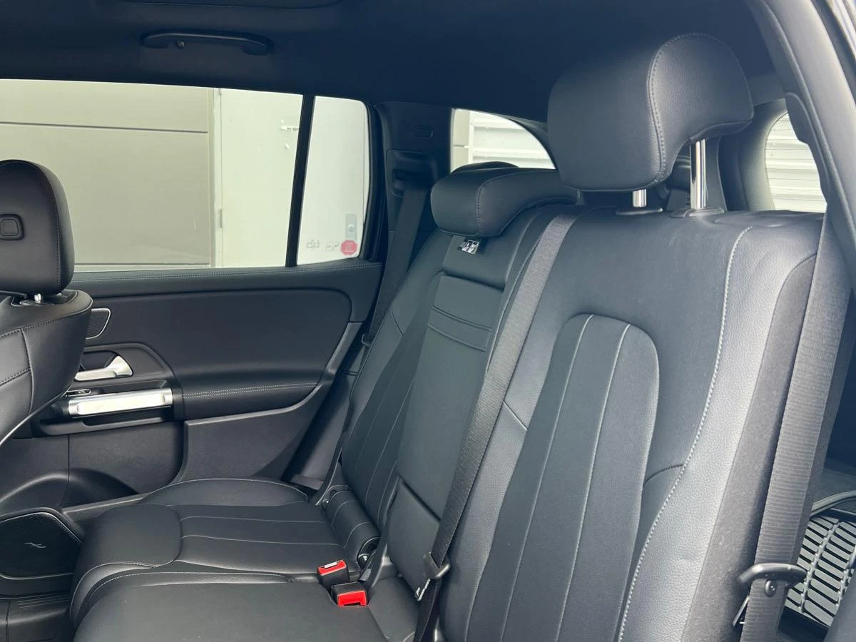 Mercedes-Benz EQB 350 * CARFAX * АВТОКРЕДИТ - изображение 10