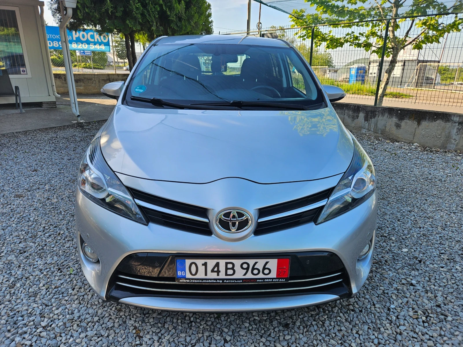 Toyota Verso 2.2 d4d 150 к.с - изображение 2