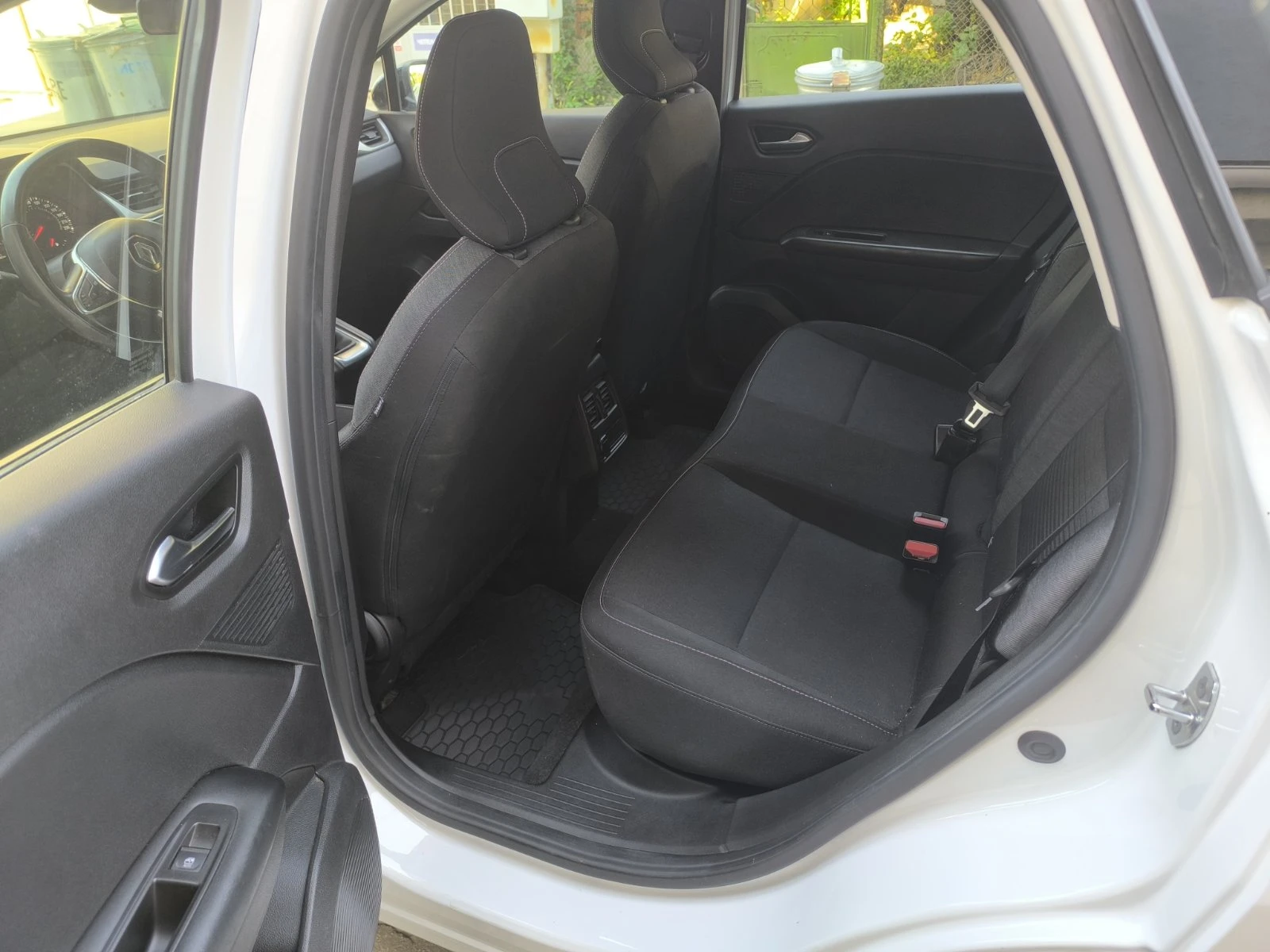 Renault Captur 1.0 TCe LPG Intens | Mobile.bg — изображение 14