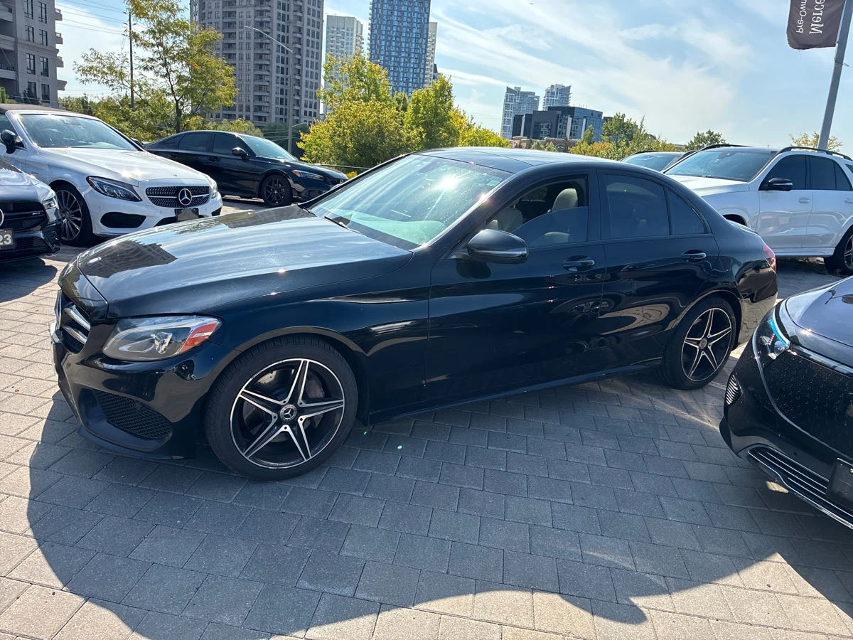 Mercedes-Benz C 300 * CARFAX* АВТОФИНАНСИРАНЕ БЕЗ ПЪРВОНАЧАЛНА ВНОСКА! - изображение 3