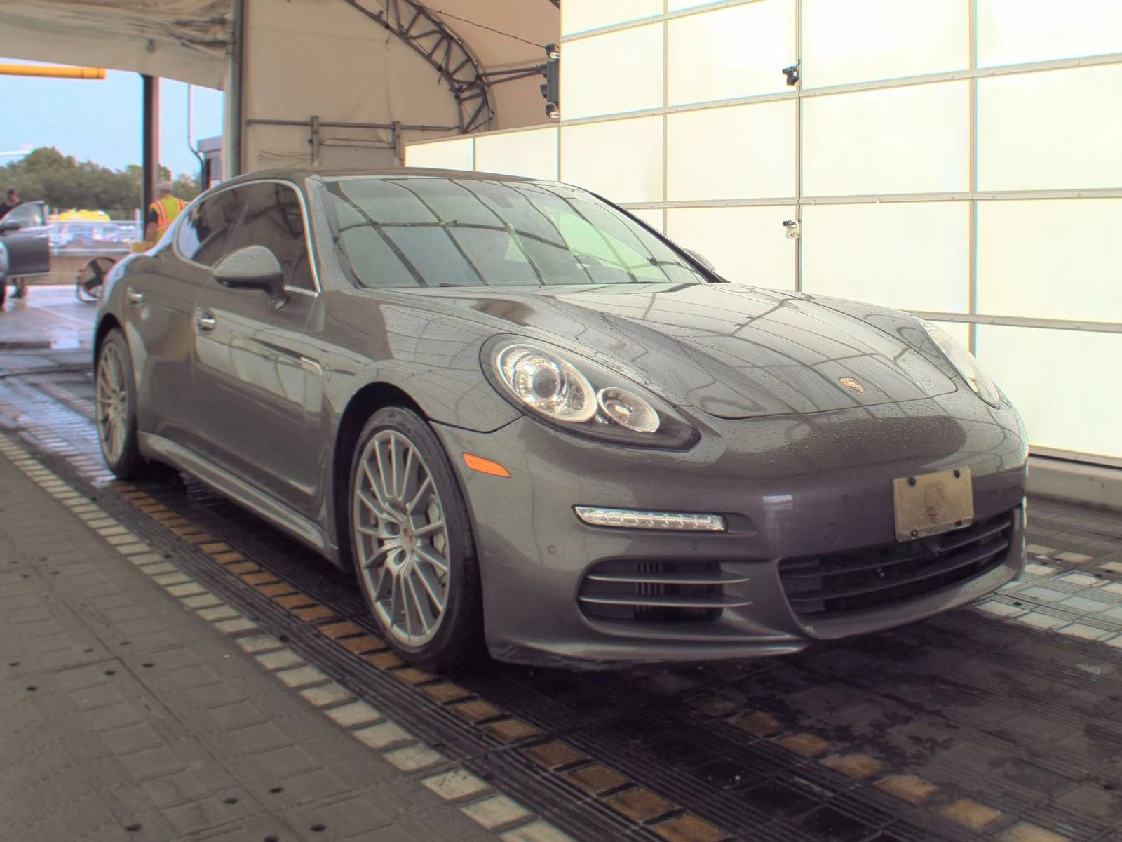 Porsche Panamera 4S Въздух* BOSE* Обдух* PDK* Lane Assist* 4-Zone*  - изображение 3