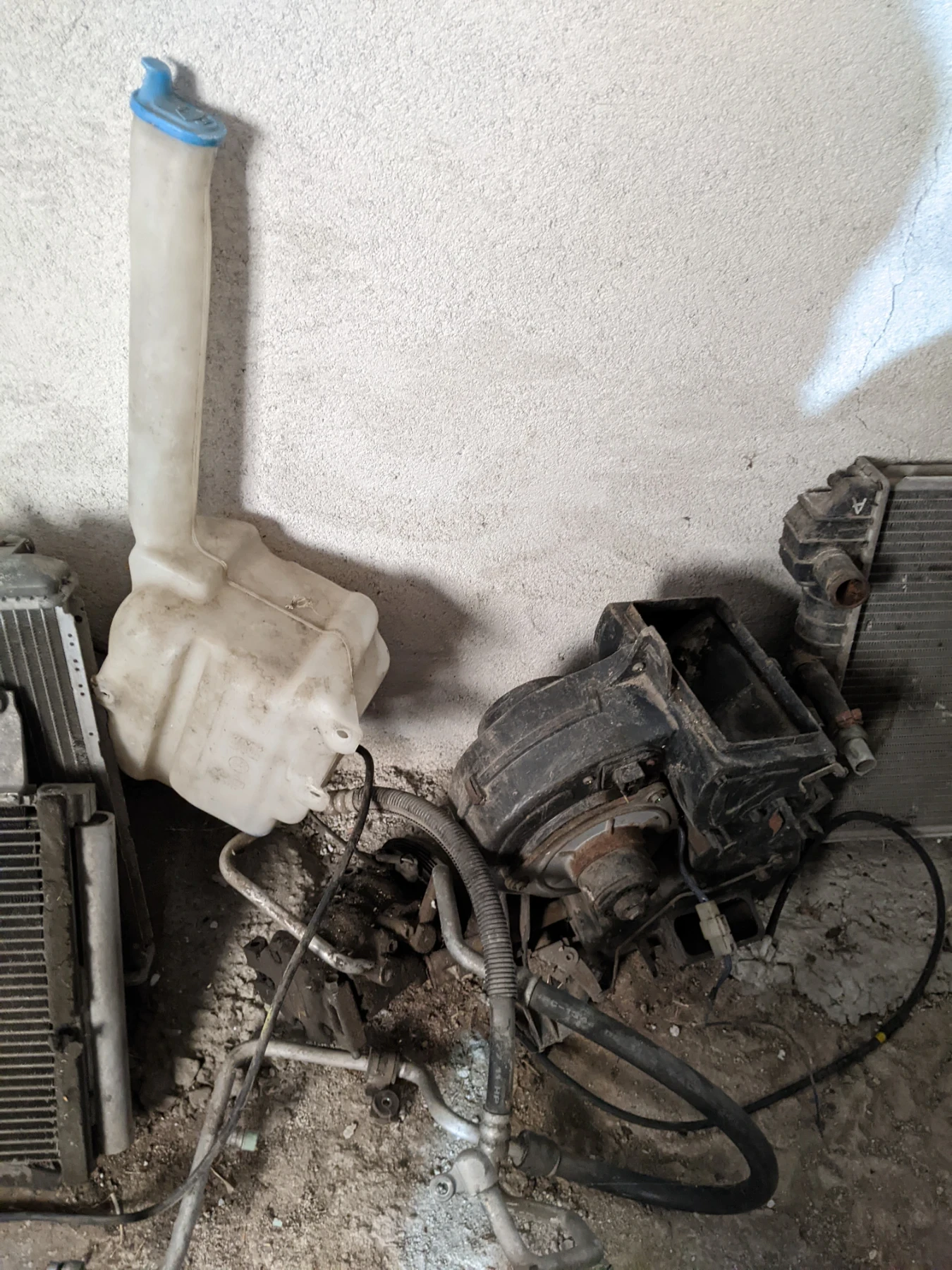 Suzuki Liana  1, 6   | Mobile.bg   1