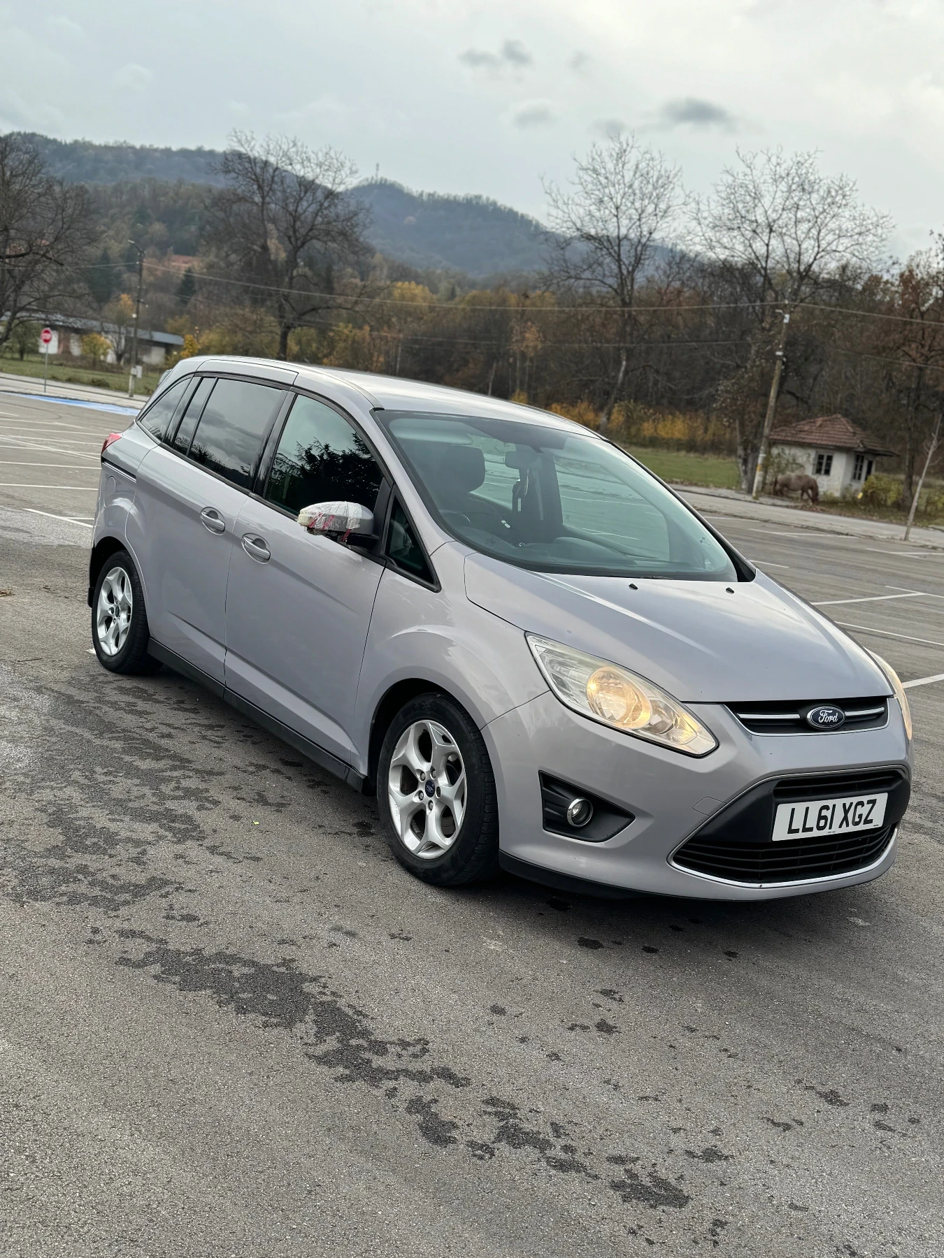 Ford C-max GRAND 1.6 TDCi / 7 местен - изображение 6