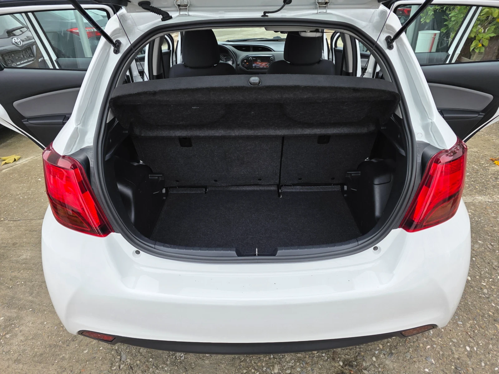 Toyota Yaris 1.33 VVTI Edition-S Evro 6  | Mobile.bg   10