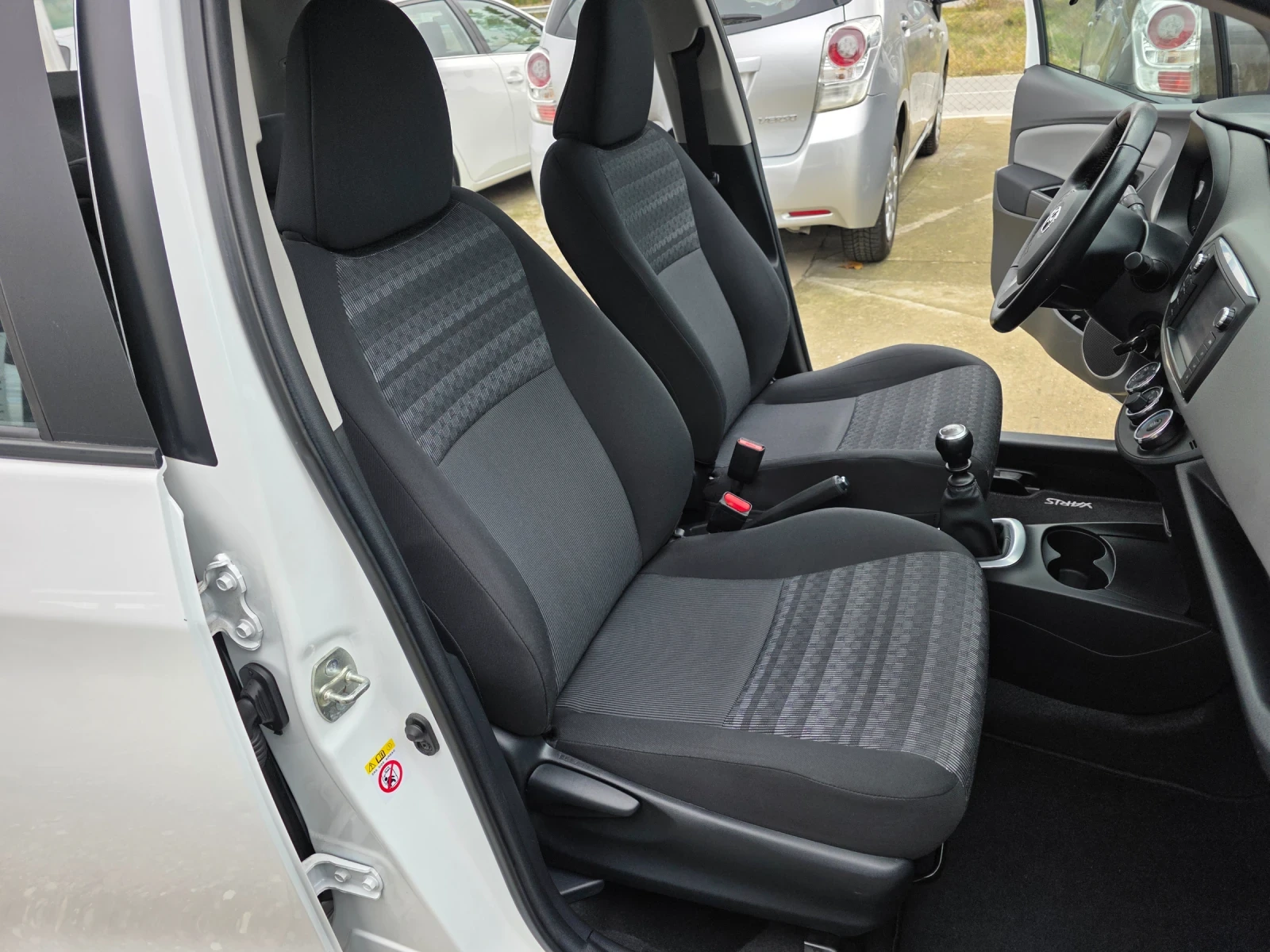 Toyota Yaris 1.33 VVTI Edition-S Evro 6  | Mobile.bg   8