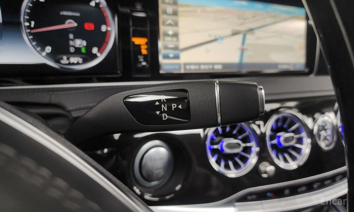 Mercedes-Benz S 350  - изображение 9