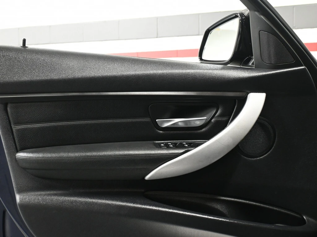 BMW 335 * 335i ///M No Accident Leather Navigation Sunroof | Mobile.bg � ����������� 12