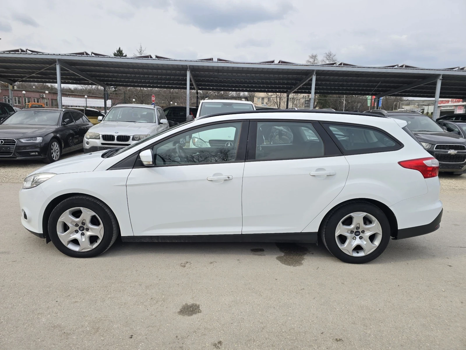 Ford Focus 1.6tdci 95к.с Titanium , снимка 7 - Автомобили и джипове - 53131204