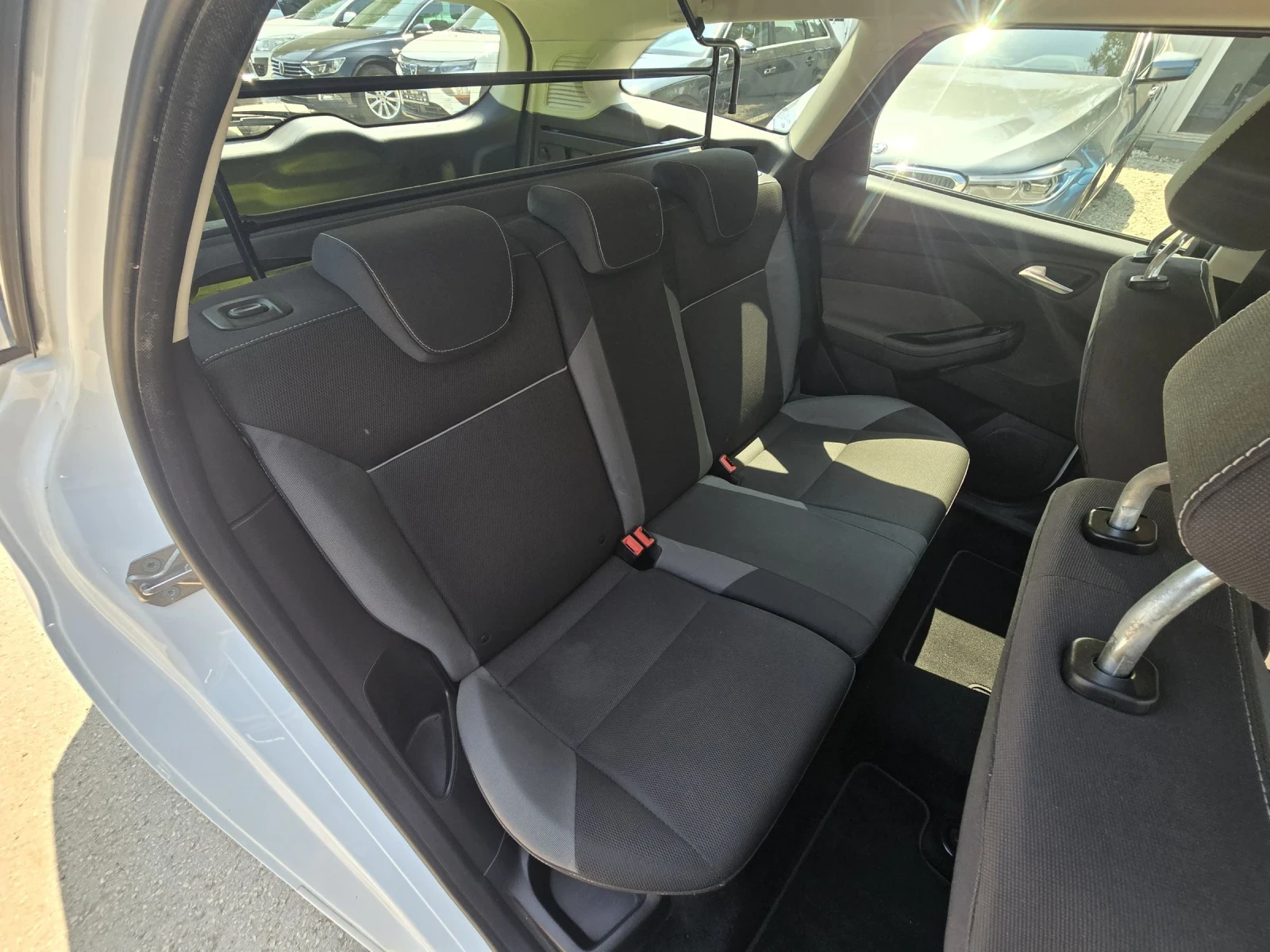 Ford Focus 1.6tdci 95к.с Titanium , снимка 15 - Автомобили и джипове - 53131204
