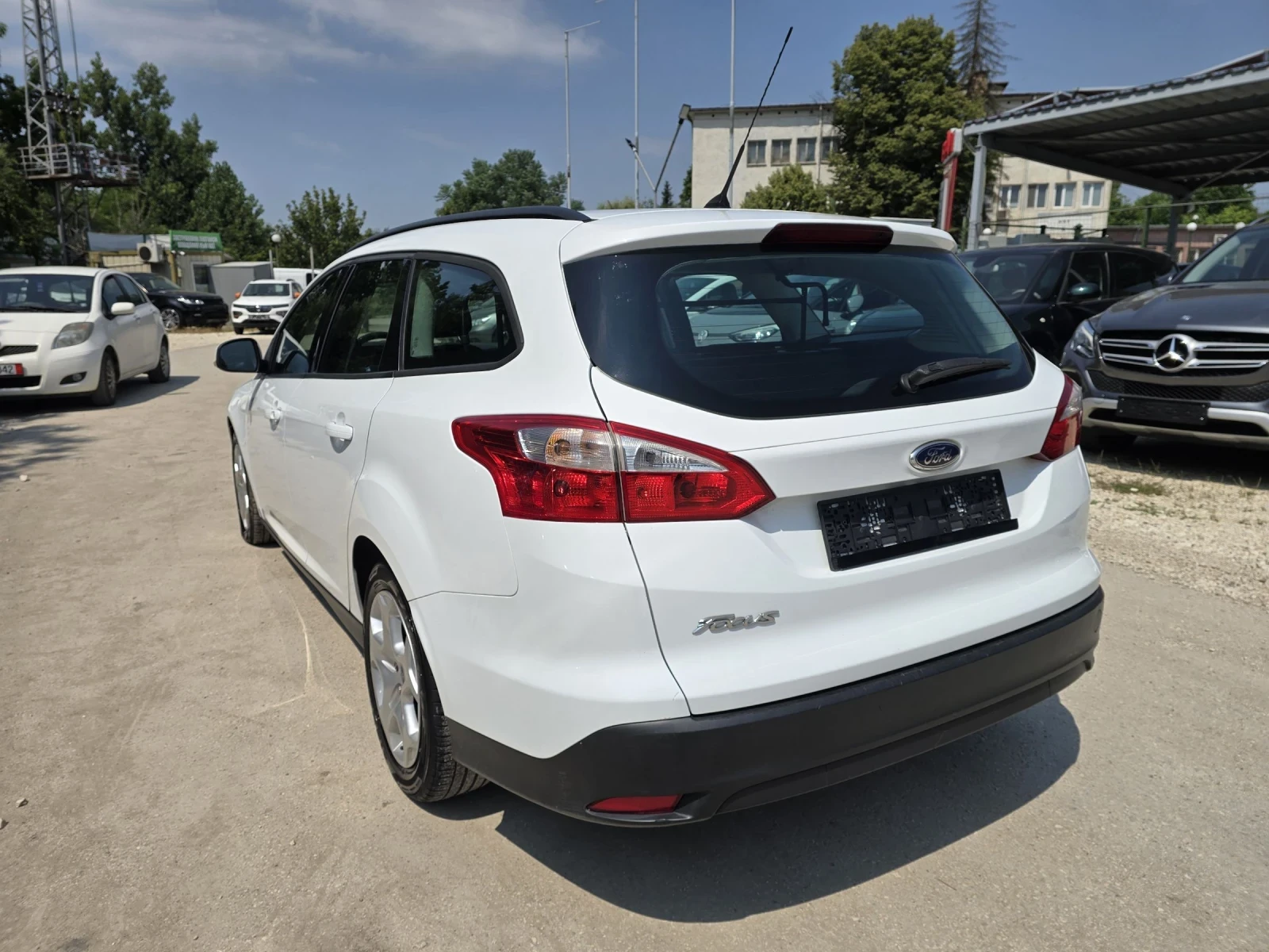 Ford Focus 1.6tdci 95к.с Titanium , снимка 3 - Автомобили и джипове - 53131204