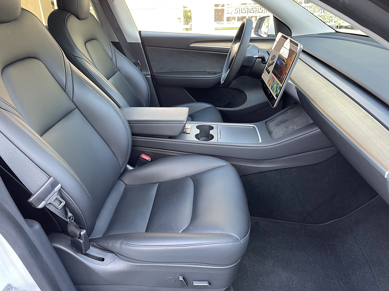 Tesla Model Y Long Range 4x4 ������ ����� | Mobile.bg � ����������� 13