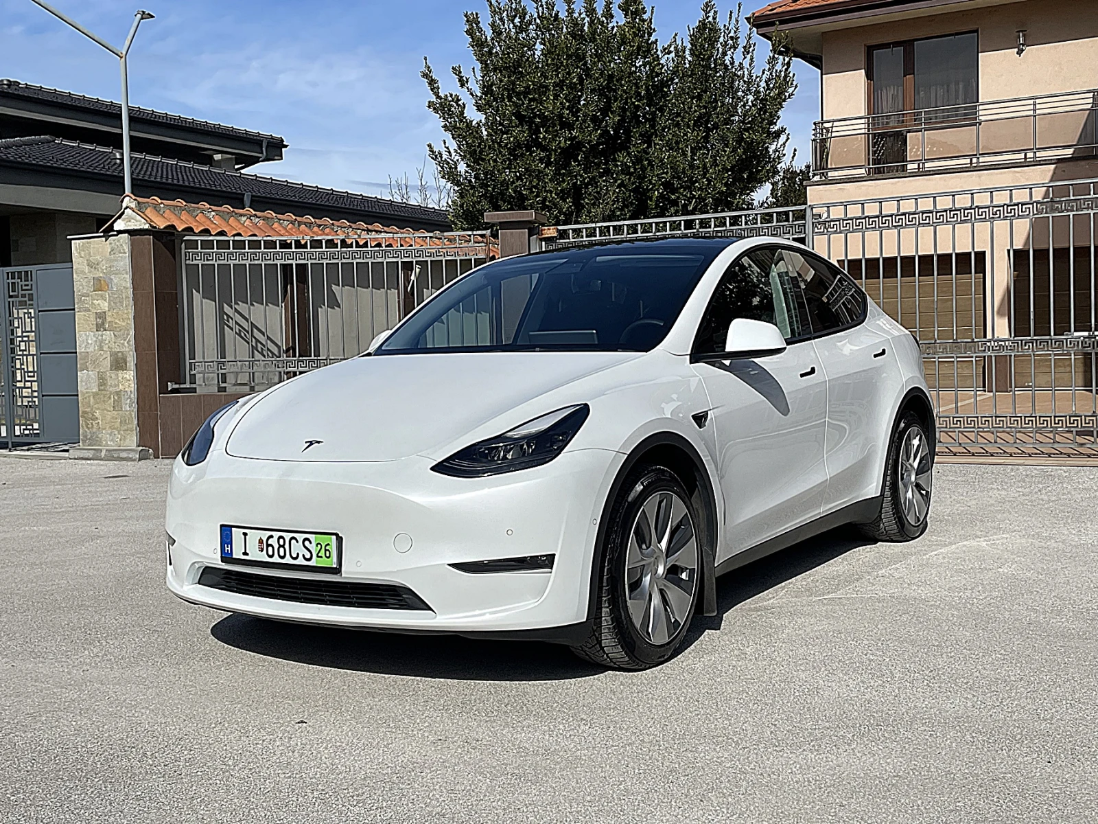 Tesla Model Y Long Range 4x4 ������ ����� | Mobile.bg � ����������� 1