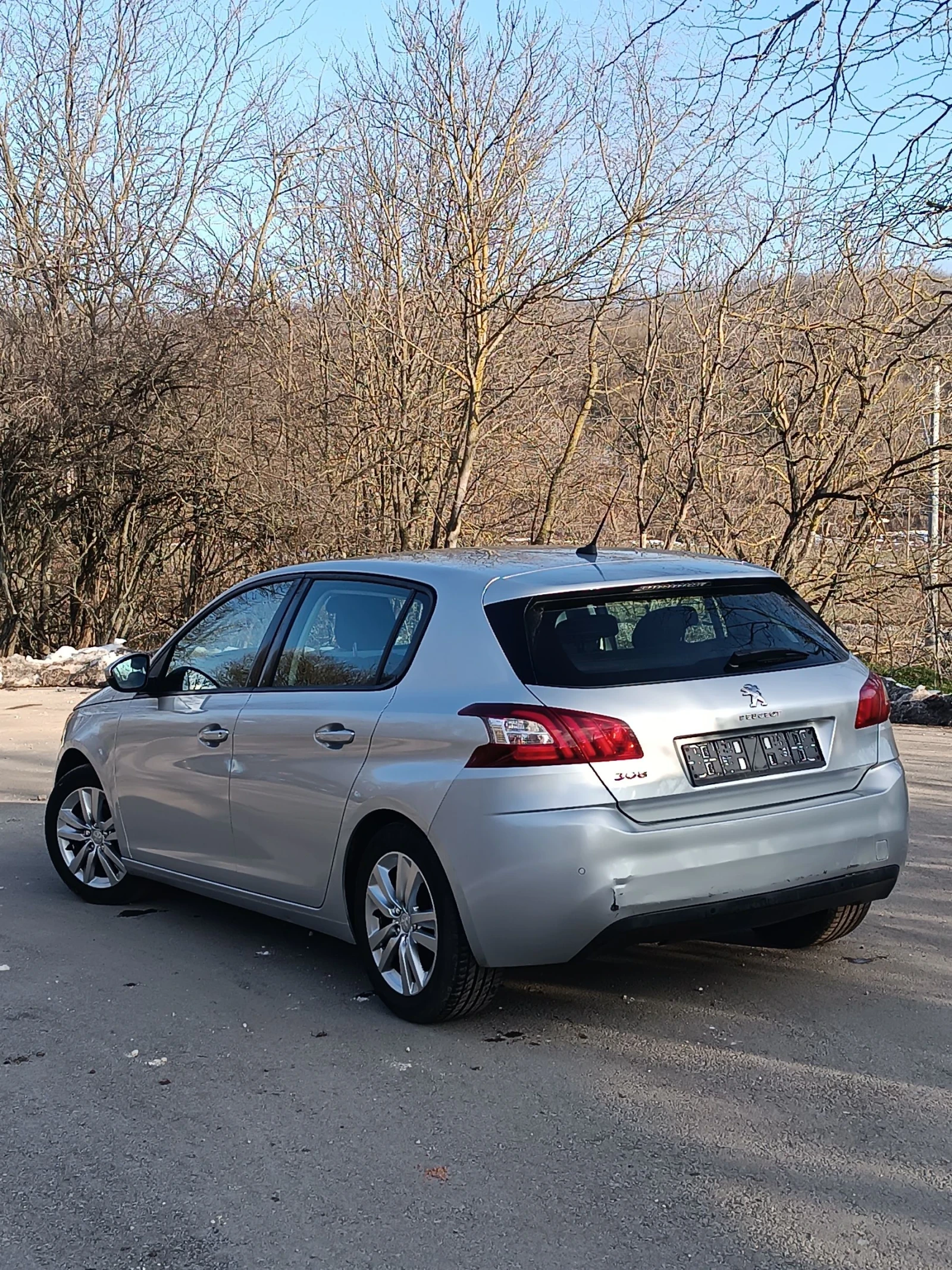 Peugeot 308 1.2i | Mobile.bg � ����������� 3