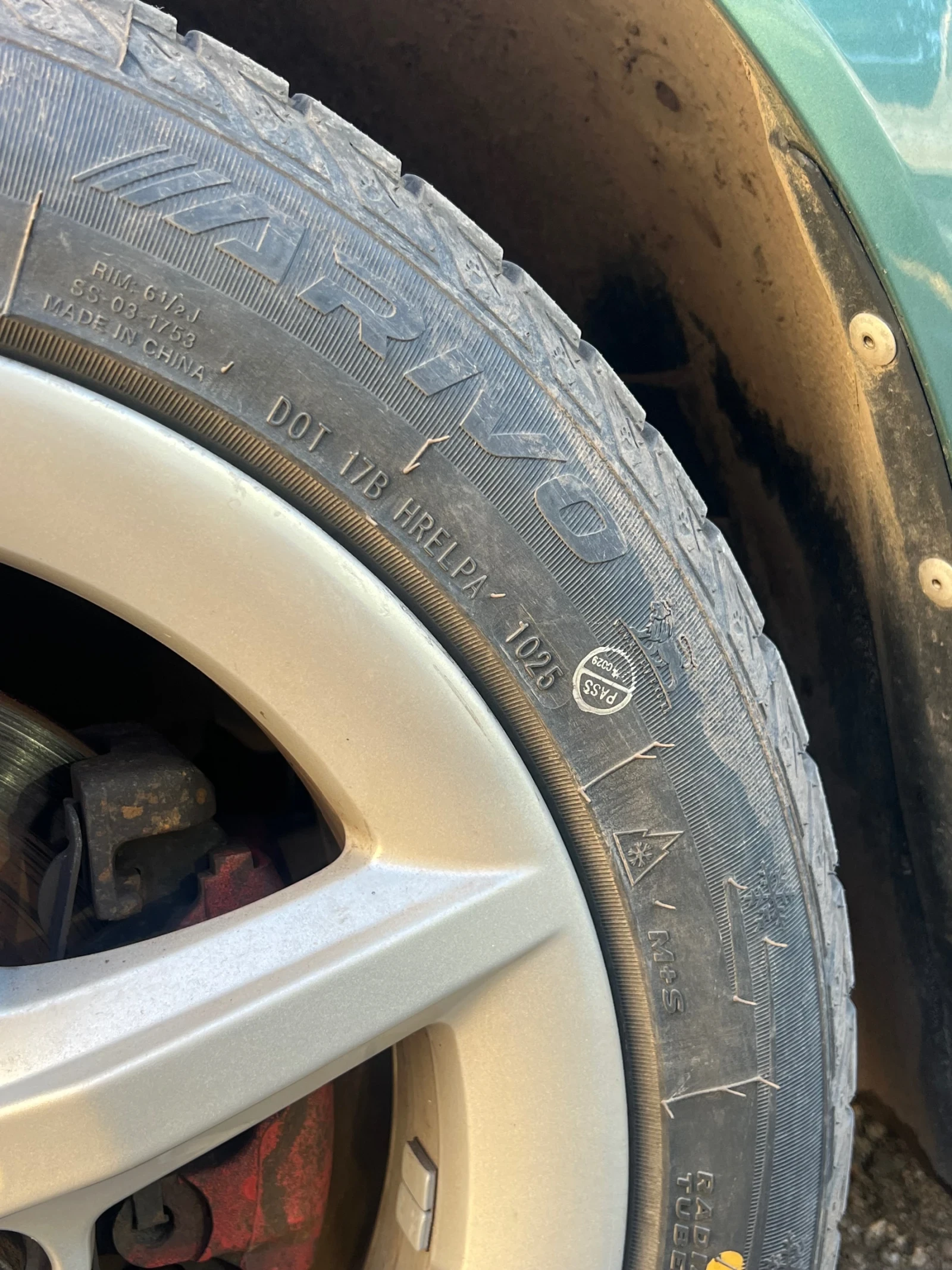 BMW 320 2.0, снимка 10 - Автомобили и джипове - 53832842