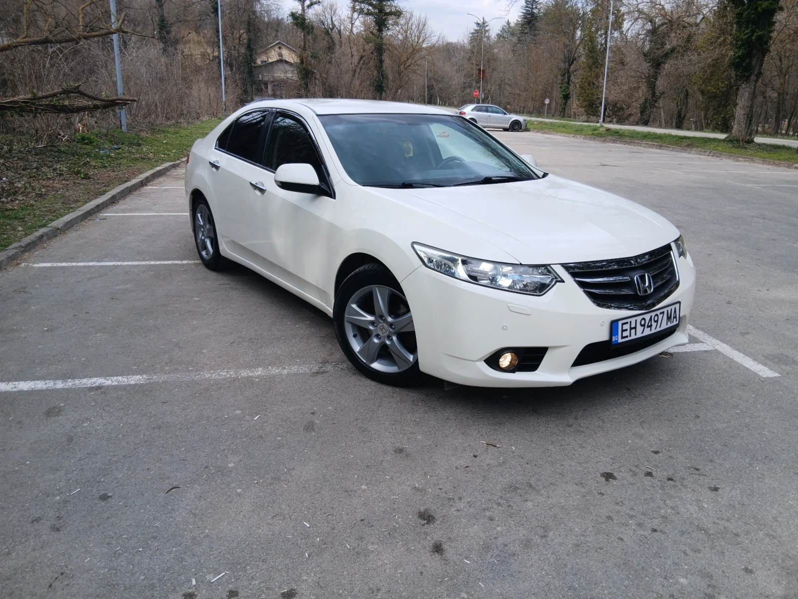 Honda Accord 2.2i-dtec, снимка 5 - Автомобили и джипове - 53928205