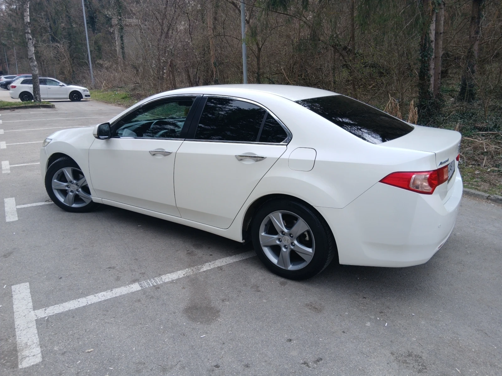 Honda Accord 2.2i-dtec, снимка 8 - Автомобили и джипове - 53928205