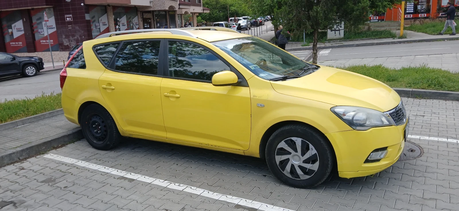 Kia Ceed 1.4 MPI, снимка 2 - Автомобили и джипове - 54377265