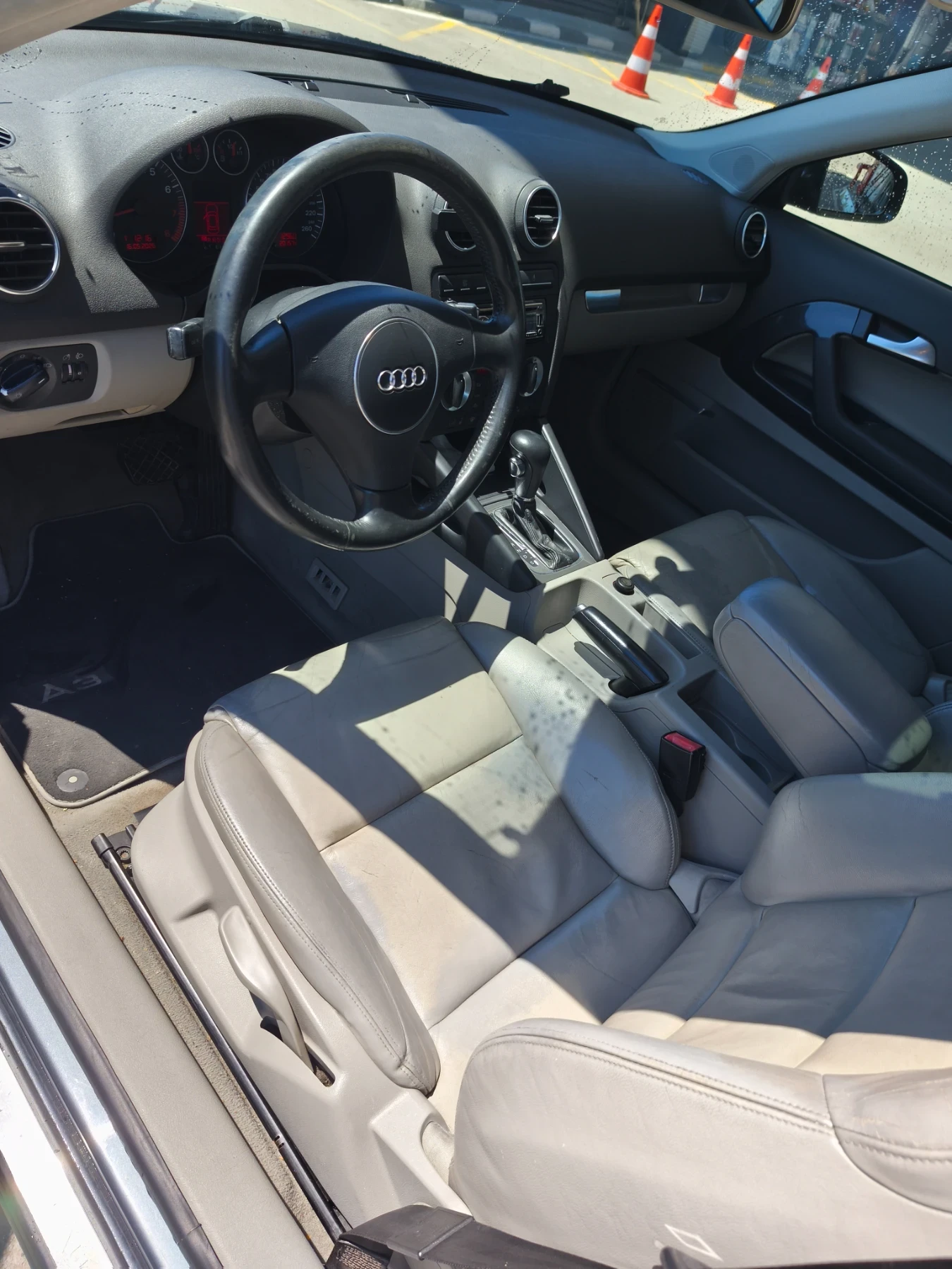 Audi A3 2.O BENZIN, снимка 6 - Автомобили и джипове - 54573494
