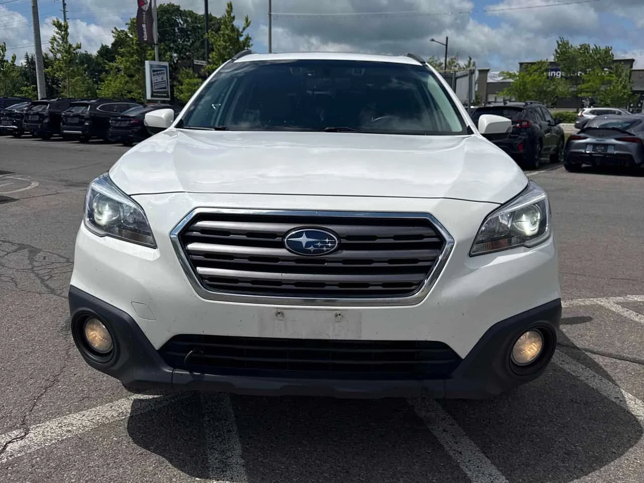 Subaru Outback | Touring | CARFAX | ПОДГРЕВ | + ГУМИ | , снимка 6 - Автомобили и джипове - 54818675