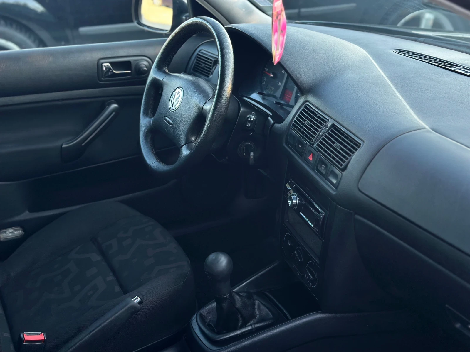 VW Golf mk4 1.9 TDI, снимка 4 - Автомобили и джипове - 55149416
