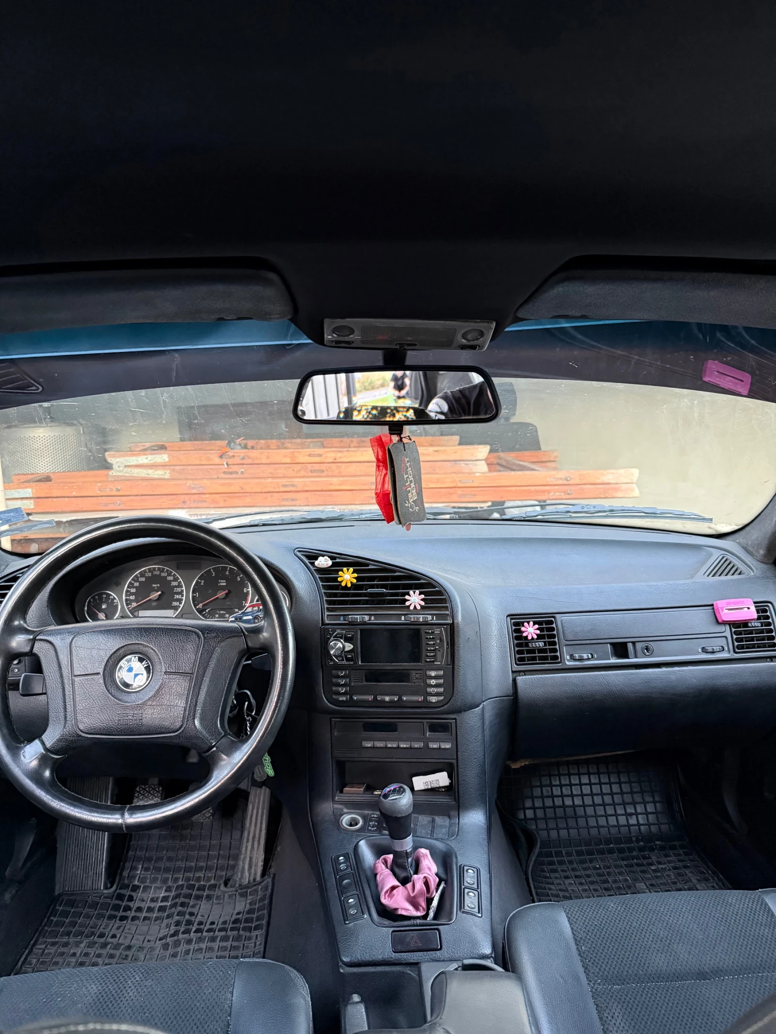 BMW 320 M50B20TU, снимка 8 - Автомобили и джипове - 55172114