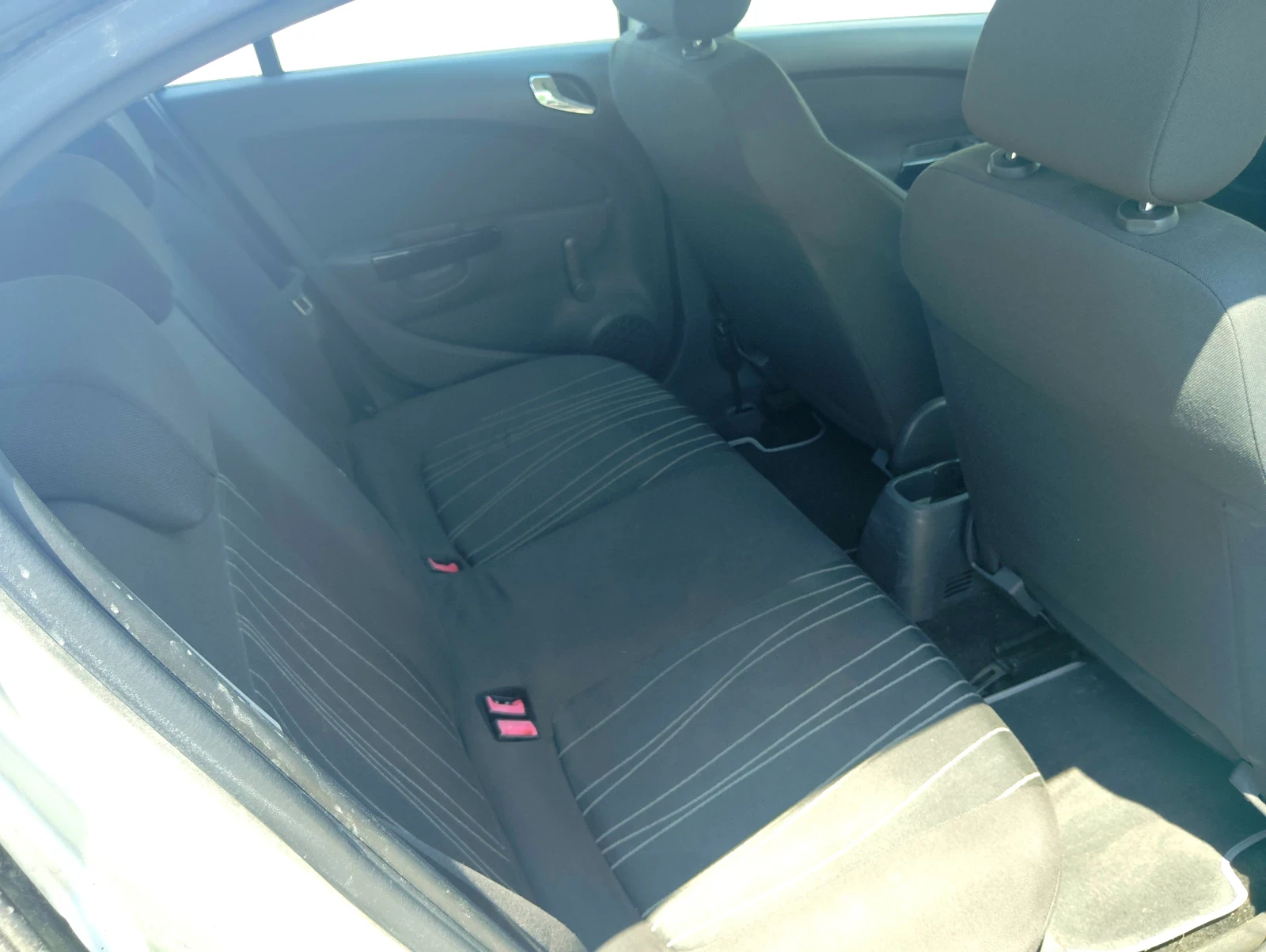 Opel Corsa 1.0 куб бензин 60 коня, снимка 11 - Автомобили и джипове - 55255343