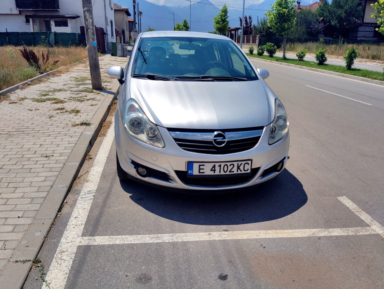 Opel Corsa 1.0 куб бензин 60 коня, снимка 3 - Автомобили и джипове - 55255343
