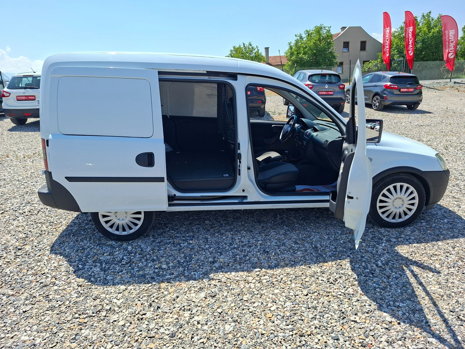 Opel Combo 1.3CDTI* 36м. х 97EUR.* , снимка 7 - Автомобили и джипове - 55331170