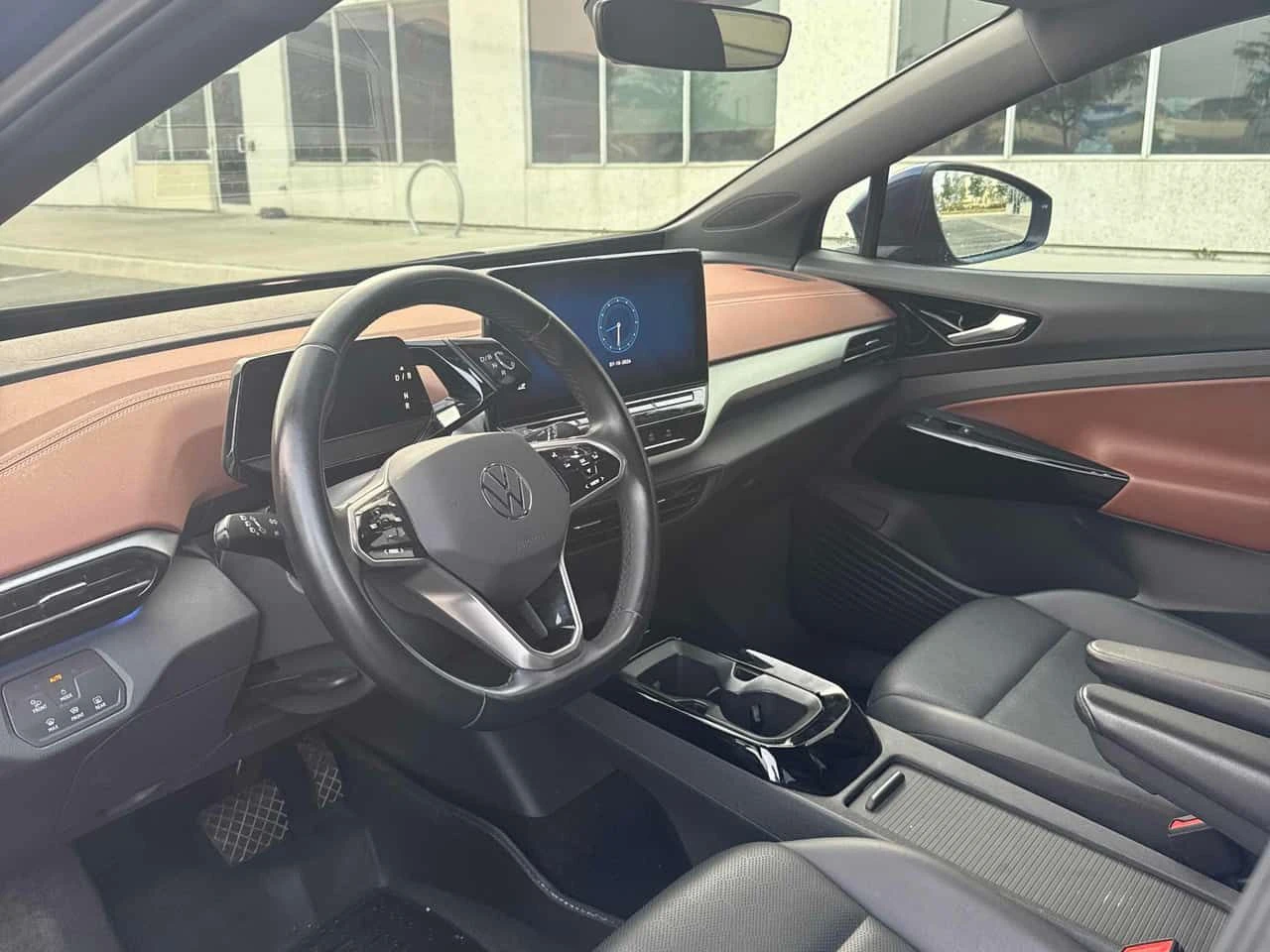 VW ID.4 * Pro AWD * CARFAX * ����� �� �����������  | Mobile.bg � ����������� 5