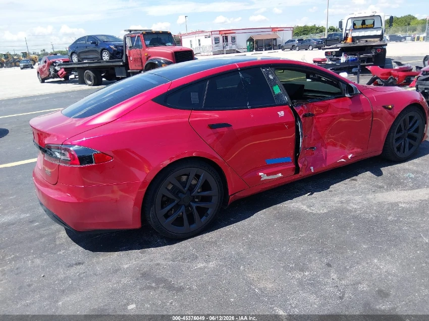 Tesla Model S PLAID TRI MOTOR AWD* САМО ДНЕС, снимка 4 - Автомобили и джипове - 55652356