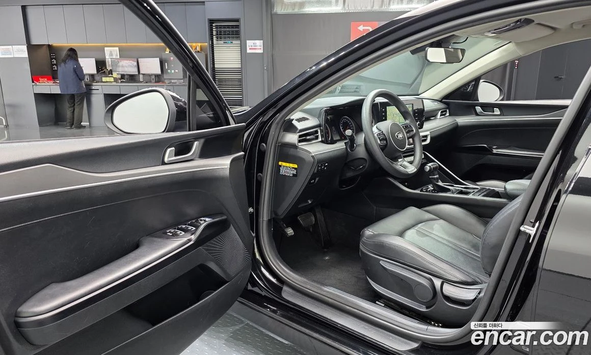 Kia K5 2.0 LPI(Renter car) Strandard, снимка 10 - Автомобили и джипове - 55669022