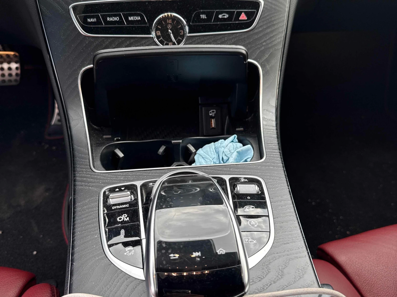 Mercedes-Benz C 43 AMG 4MATIC | CARFAX | БЕЗ ИНЦИДЕНТИ , снимка 9 - Автомобили и джипове - 55978625