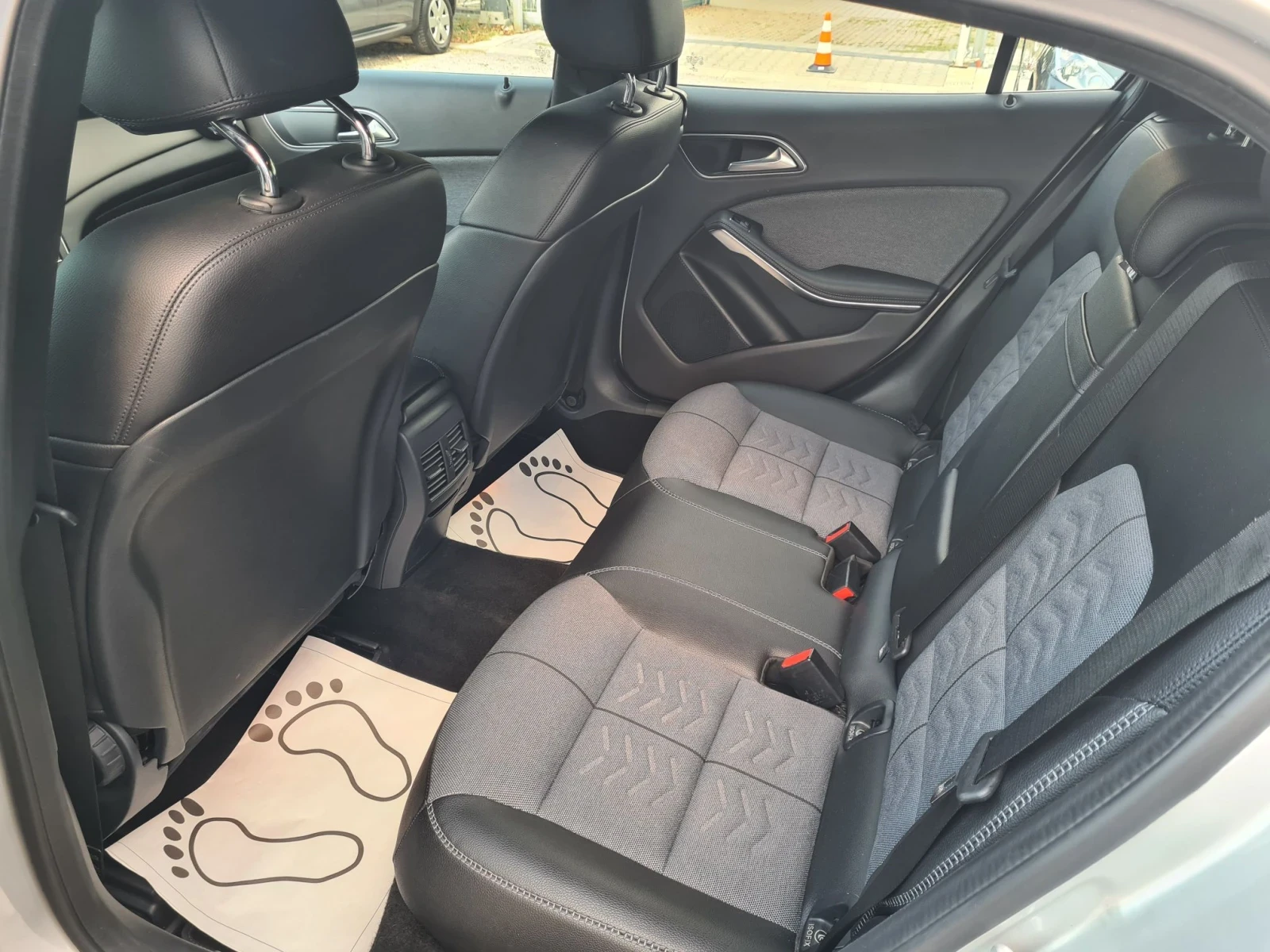 Mercedes-Benz GLA 180 1.5dci 109p.s / EVRO 6B  | Mobile.bg � ����������� 12