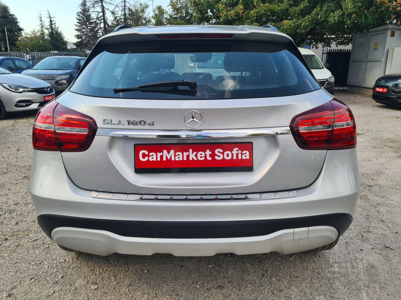 Mercedes-Benz GLA 180 1.5dci 109p.s / EVRO 6B  | Mobile.bg � ����������� 6