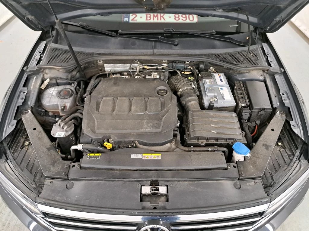 VW Passat ARIANT 2.0 TDI 90KW VARIANT STYLE BUSINESS, снимка 5 - Автомобили и джипове - 56107787