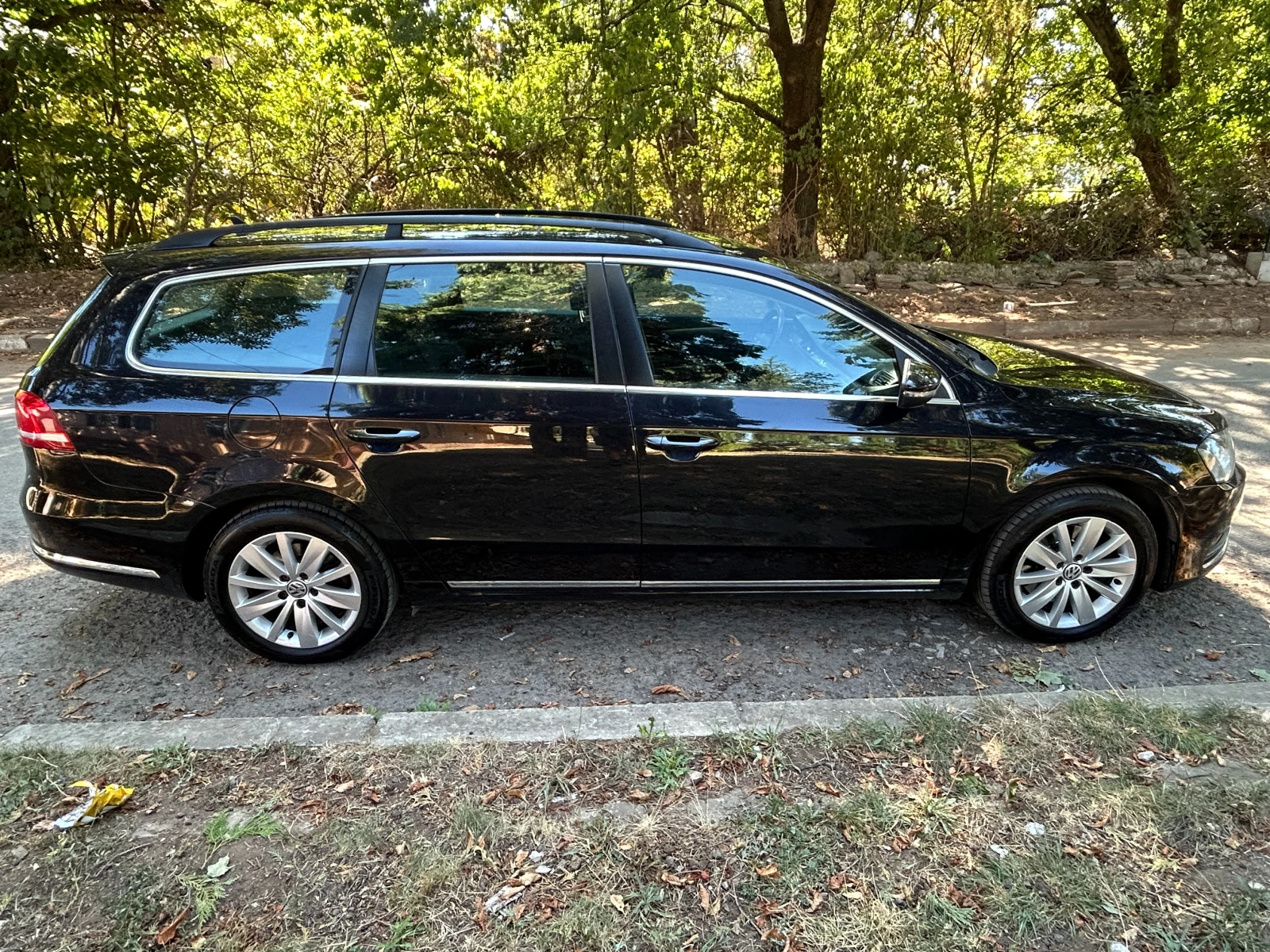 VW Passat 2.0TDI, снимка 8 - Автомобили и джипове - 56203585