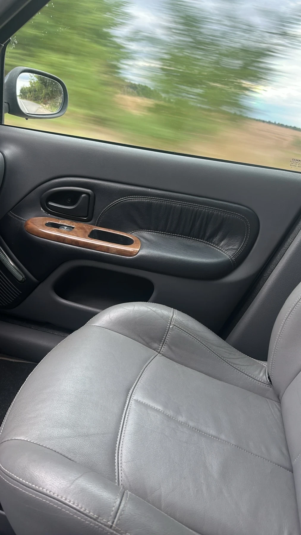 Renault Clio 1.6 8v Автоматик , снимка 15 - Автомобили и джипове - 56233798