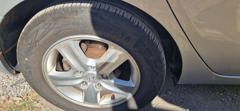 Hyundai I30 1.6D, снимка 15 - Автомобили и джипове - 56424792