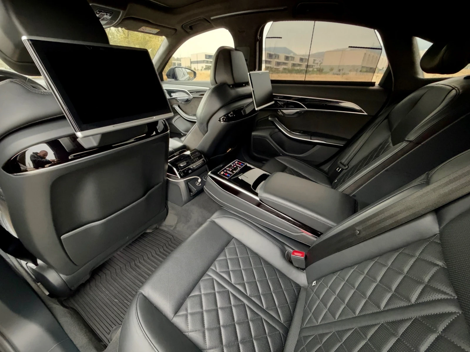 Audi A8 50 TDI QUATTRO SHADOW LINE FULL PAKET, снимка 13 - Автомобили и джипове - 56659524