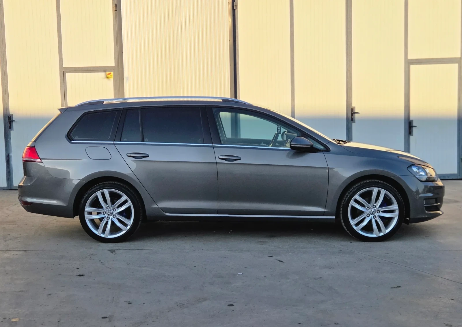 VW Golf, снимка 5 - Автомобили и джипове - 56726533