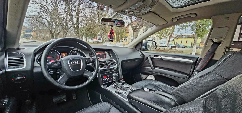Audi Q7 3.0ТДИ ПАНОРМА 7 МЕСТЕН , снимка 8 - Автомобили и джипове - 52965742