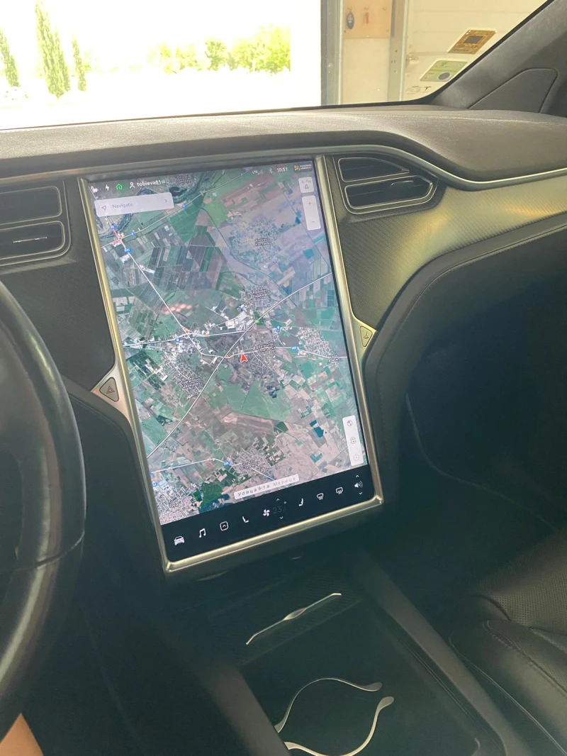 Tesla Model X P90D, снимка 3 - Автомобили и джипове - 53236625