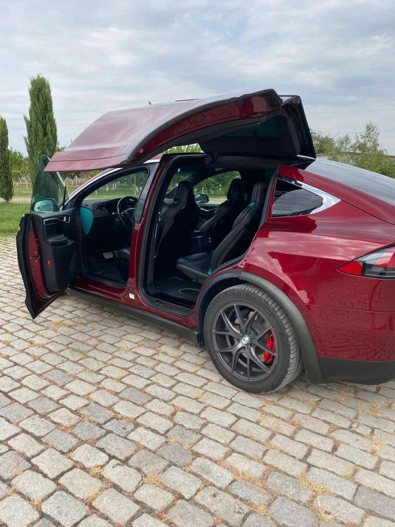 Tesla Model X P90D, снимка 7 - Автомобили и джипове - 53236625
