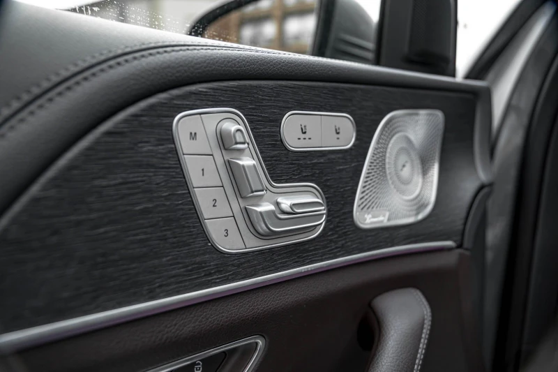 Mercedes-Benz GLE 350 GLE 350 4 MATIK AMG, снимка 7 - Автомобили и джипове - 53323879